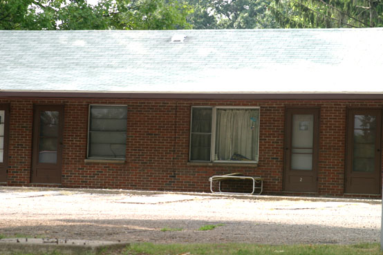 columbia-court-apartments