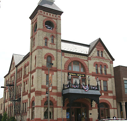 woodstock-opera-house
